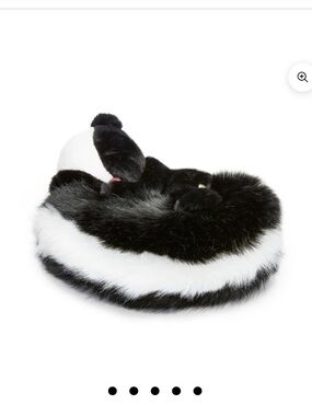 NWT FAO Schwartz 10” Big Tails Skunk Plush